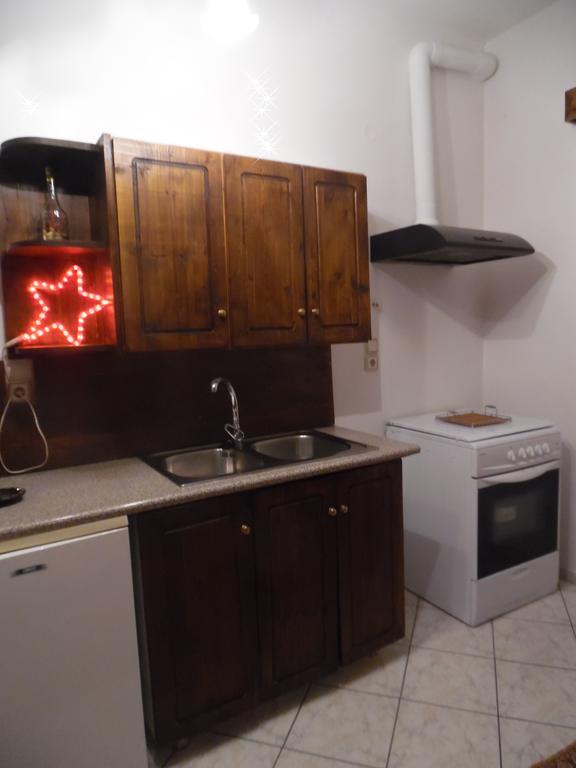 Elatos Rooms Mikro Chorio (Central Greece) Quarto foto