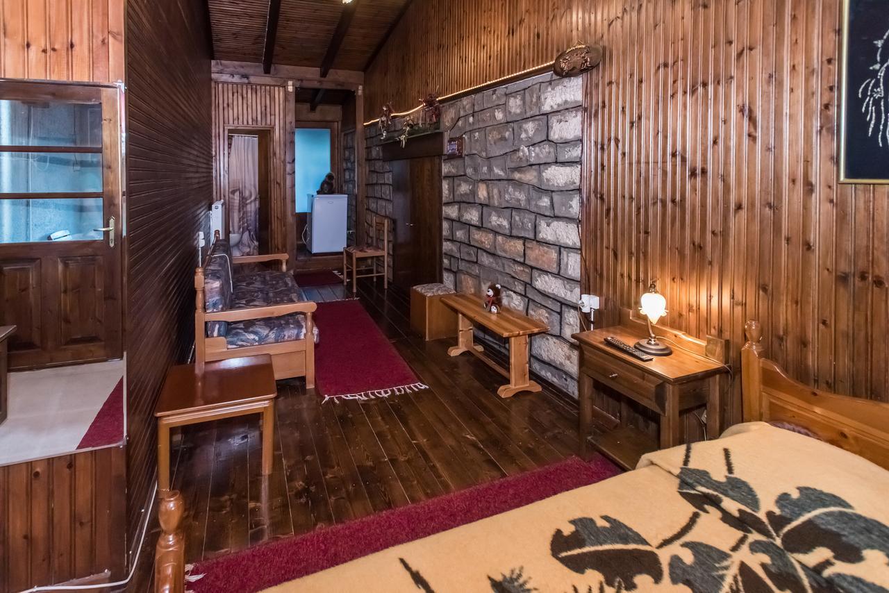 Elatos Rooms Mikro Chorio (Central Greece) Exterior foto