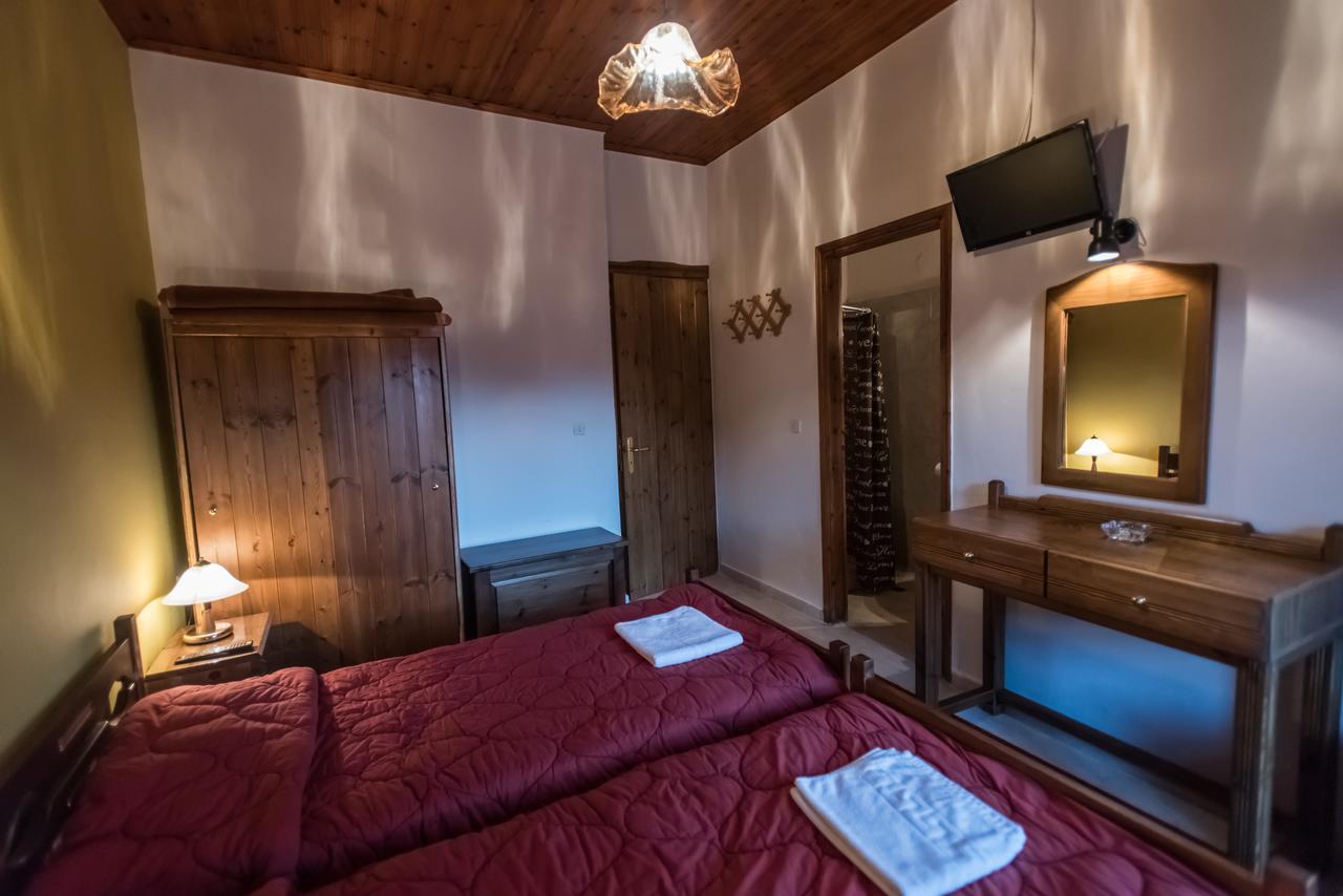 Elatos Rooms Mikro Chorio (Central Greece) Exterior foto